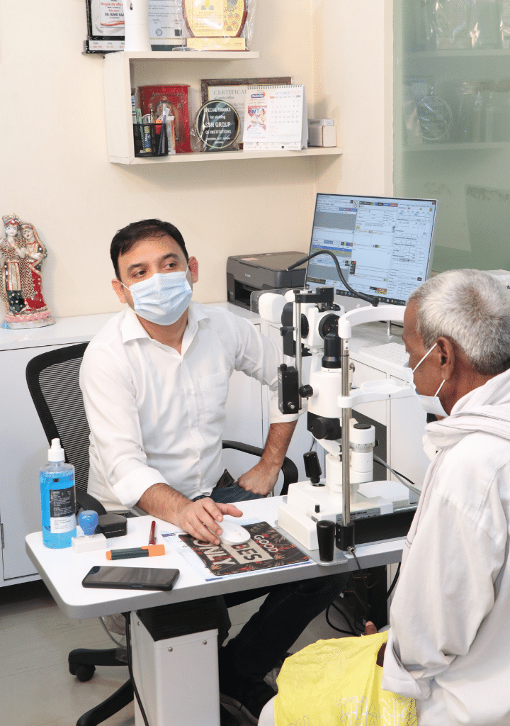 dr-rishi-eye-checkup